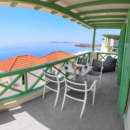 Corali Suites Andros Mpatsi Eksteriør billede