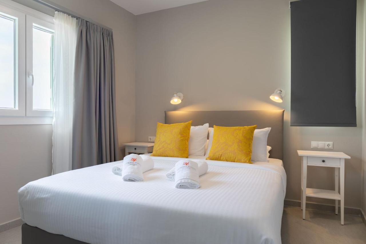 Corali Suites Andros Mpatsi Eksteriør billede